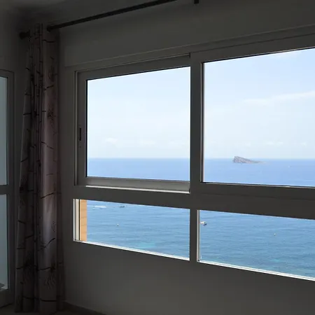 Апартаменты Balcon De Poniente First Line Бенидорм
