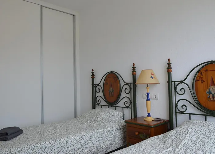 Balcon De Poniente First Line *