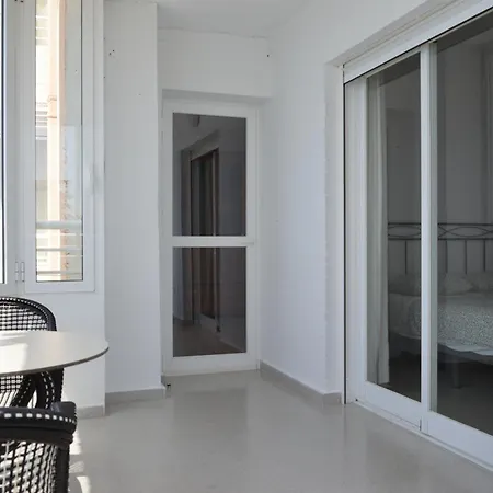 Апартаменты Balcon De Poniente First Line Бенидорм